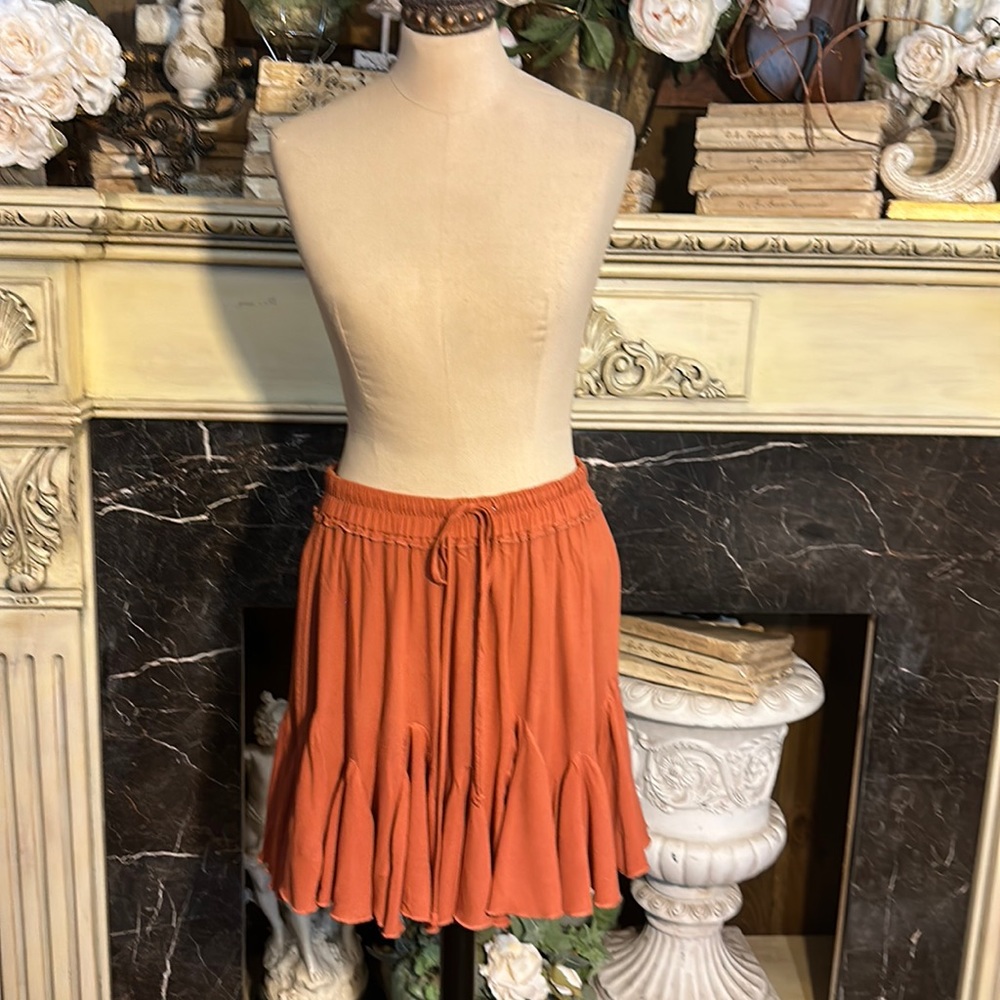 Juniper blu full float pleated skirt